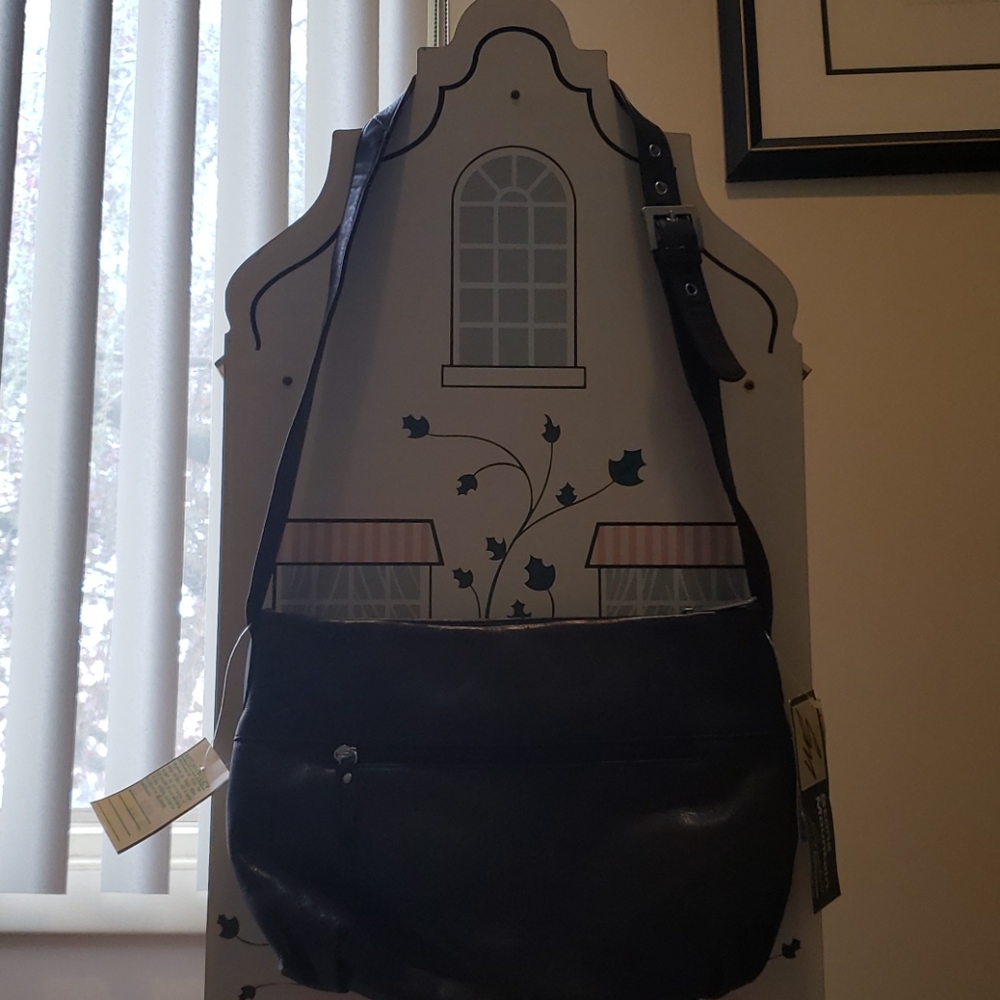 Navy leather Stone Mountain Purse